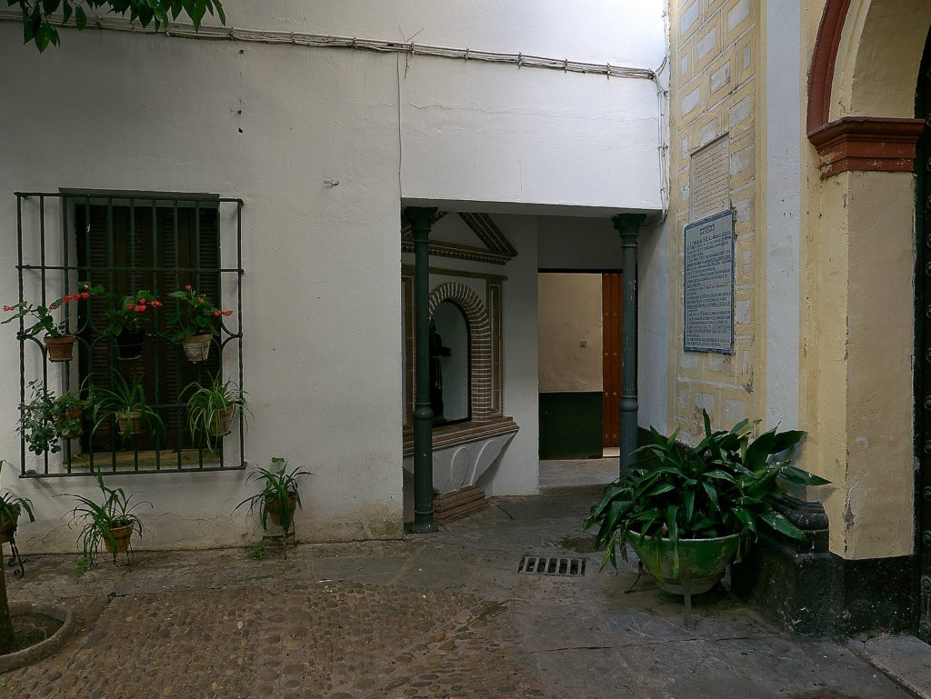 Sevilla - courtyard house